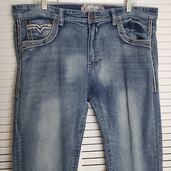 Monarchy Men's Distressed Straight Leg Jeans Size 38 - Picture 3 of 13